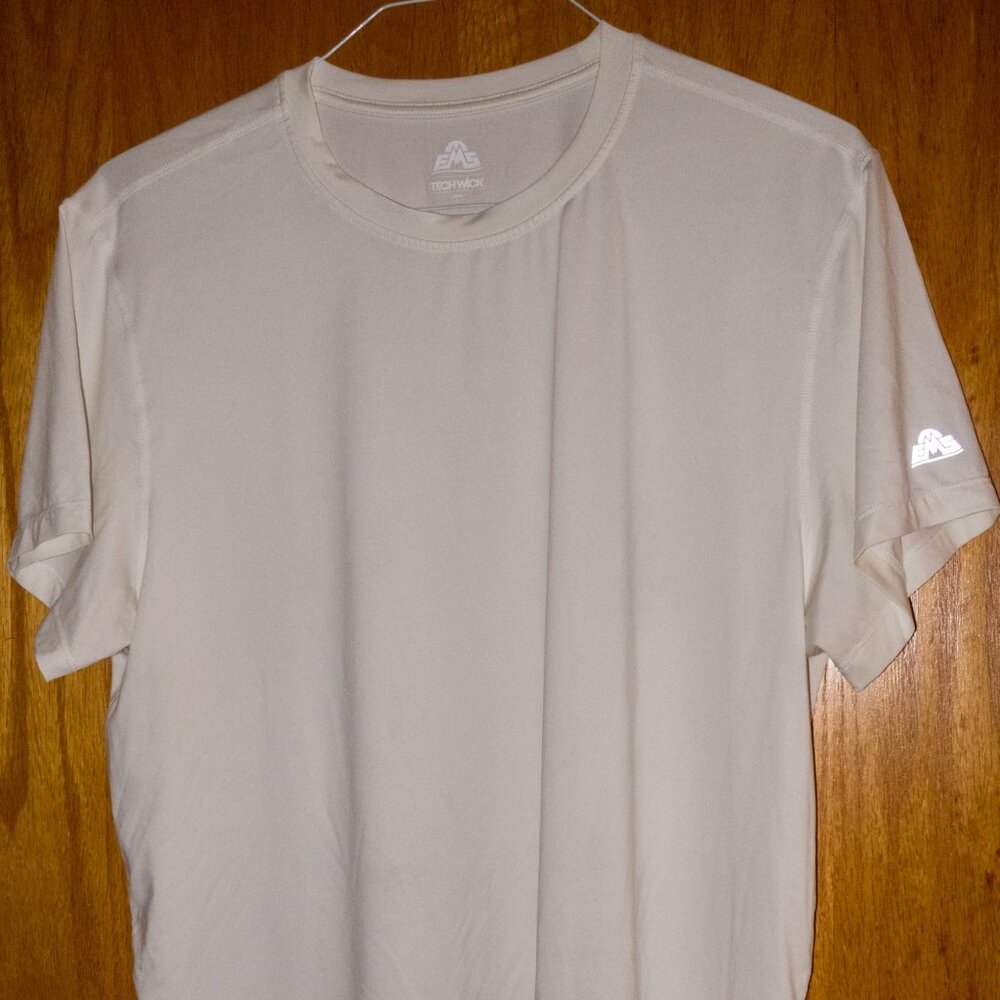 EMS Mens Techwick Performance Short Sleeve Athletic Shirt